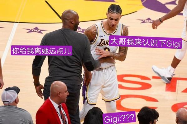 手指著杜鋒回擊！賽后，徐昕主動向杜鋒道歉