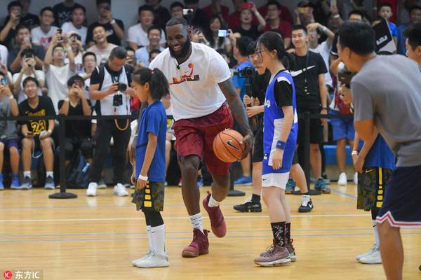 花落誰家？TA：除快船外比爾還考慮過湖人、勇士和雄鹿